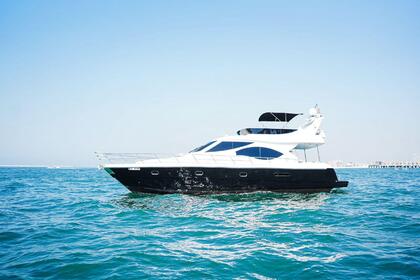 Rental Motor yacht Azimut Azimut 60 Dubai Marina