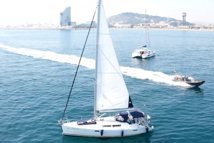 Hyra båt Segelbåt Jeanneau Sun Odyssey 36i Barcelona