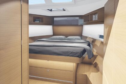 Hire Sailboat Dufour Yachts Dufour 430 GL Izola