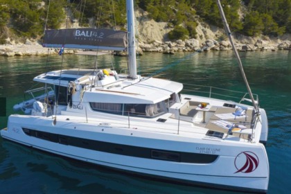 Hire Catamaran  Bali 4.2 Volos