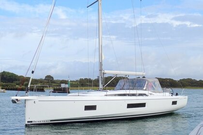 Rental Sailboat Beneteau Oceanis 51.1 Balearic Islands