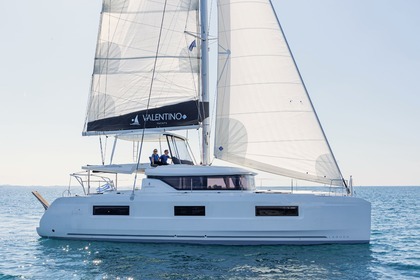 Hire Catamaran  Lagoon 46  Athens