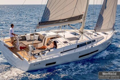 Hire Sailboat Hanse Yachts Hanse 410 Pula
