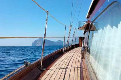 Charter Sailboat SANGERMANI Sloop bermudiano Castellammare di Stabia