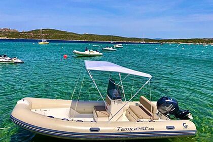 Noleggio Gommone Capelli Capelli Tempest 530 Palau