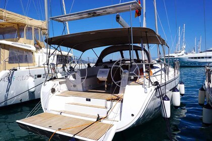 Verhuur Zeilboot Bavaria Yachtbau Bavaria Cruiser 46 - 4 cab. Corfu
