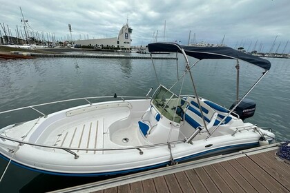 Hire Motorboat Ranieri 560 Open Le Grau-du-Roi