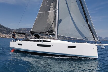 Hire Sailboat Jeanneau Sun Odyssey 41 Monaco