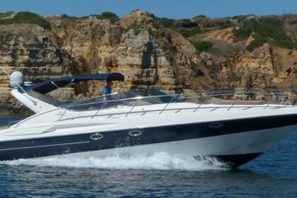 Noleggio Barca a motore Cranchi Cranchi Endurance 39 Saint-Tropez