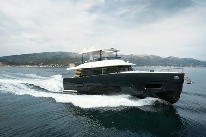 Verhuur Motorjacht Azimut Magellano 66 Cannigione