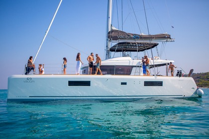 Miete Katamaran  Lagoon 52F Athen