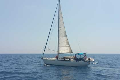 Hire Sailboat Jeanneau espace 1000 Antibes