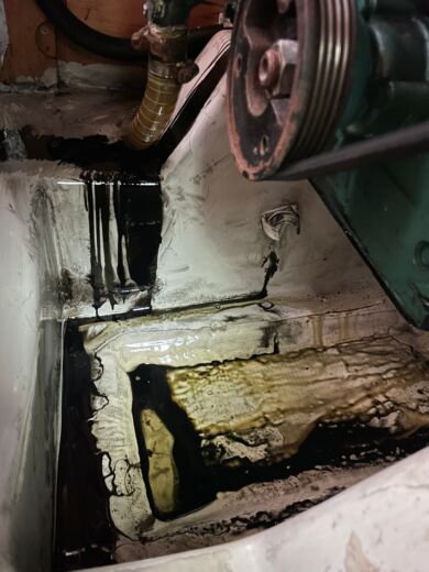 Achillio Sailboat BAVARIA 37 CRUISER alt tag text