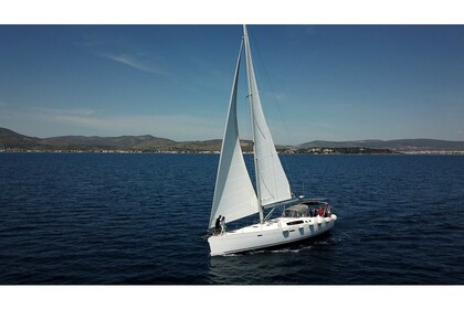 Verhuur Zeilboot  Oceanis 54 Volos