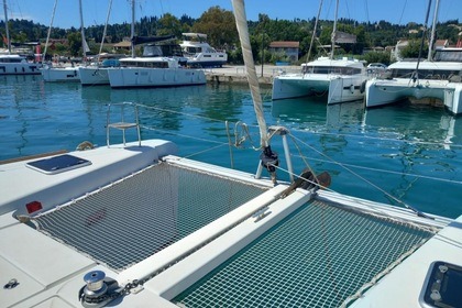 Miete Katamaran Lagoon 40 Herceg Novi