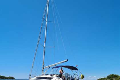Rental Sailboat Bavaria Yachtbau Bavaria Cruiser 37 - 3 cab. Split
