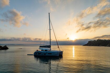 Location Catamaran Beneteau EXCESS 11 Marseille