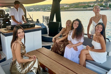 Noleggio Barca a vela MediterYachts Velja43 Napoli