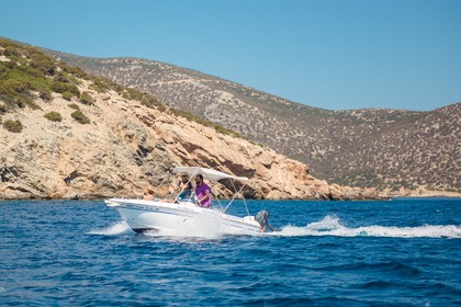 Charter Boat without licence  olympic speedboat 4.5cc Milos