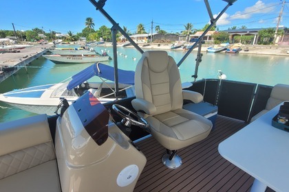 Location Bateau sans permis  SMART LINER PONTON 18 Port-Louis
