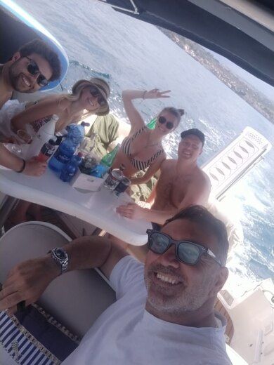 Catania Motorboat Sealine 360 Sport Ambassador alt tag text