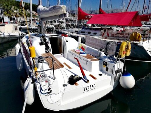 Sailboat Beneteau Oceanis 30.1 Plano del barco