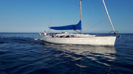 Sanremo Sailboat Cantiere del Pardo Grand Soleil 40 alt tag text