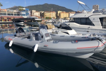 Hyra båt RIB-båt Marshall 7,80m Ajaccio
