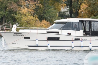 Charter Motorboat Delphia Nautika Soley Gizycko