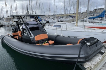 Hire RIB ßrig Eagle Brig Eagle 8 T-Top avec Mercury 350 cv Brest