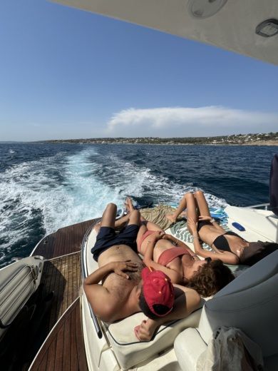 Leuca Motorboat Salpa laver 38.50 alt tag text