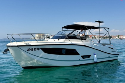 Rental Motorboat Quicksilver Activ 875 Sundeck Poreč