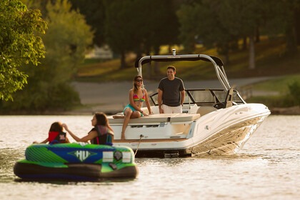 Alquiler Lancha Bayliner Vr5 Intraborda La Herradura