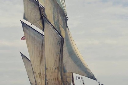 Location Voilier Réplique d'un Lougre corsaire Douarnenez