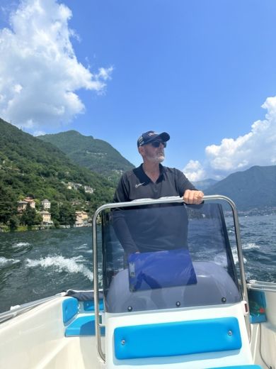 Lac de Côme Without license Marino Atom 450 alt tag text