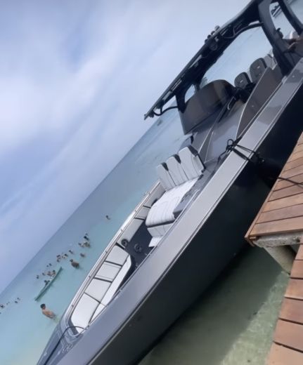 Carthagène Motorboat Cigarette Racing 43 limited edition alt tag text