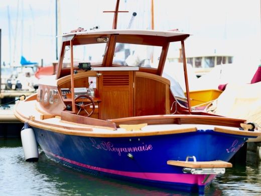 Motorboat Debord Pinasse Plano del barco