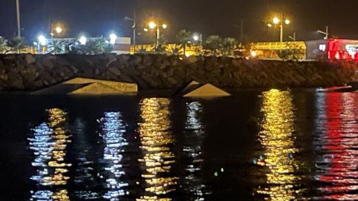 La Manga del Mar Menor Sailboat Beneteau Oceanis 43.2 alt tag text