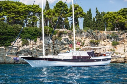 Charter Gulet Special Traditional Gulet San Trogir