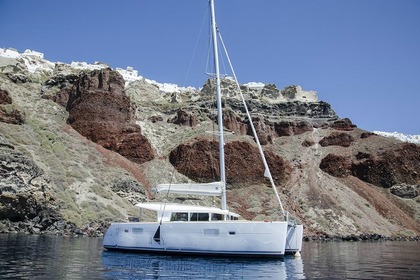 Rental Catamaran LAGOON 400 S2 Santorini