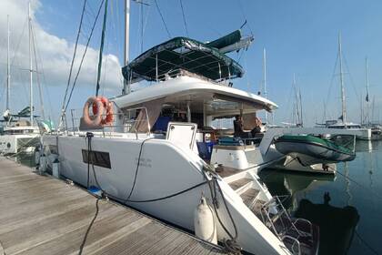 Hire Catamaran Lagoon-Bénéteau Lagoon 620 - 6 + 2 cab. Thalang District