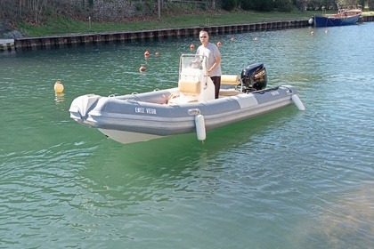 Alquiler Neumática Bombard Explorer 550 DB Agay