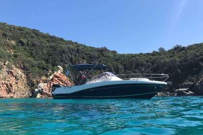 Noleggio Barca a motore Jeanneau Cap Camarat 7.55WA La Spezia