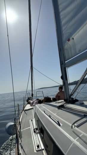 Malaga Sailboat Beneteau Oceanis 38 alt tag text