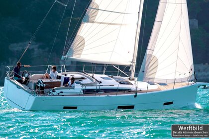 Verhuur Zeilboot Dufour Yachts Dufour 390 Pula