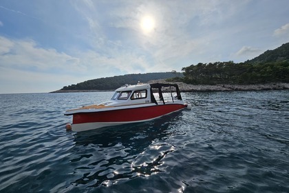 Hire Motorboat Bakan 900 Hvar