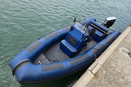 Hire Motorboat Valiant Dr 750 Loctudy