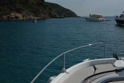 Location Semi-rigide Jeanneau Cap Camarat 6.5 Wa Cavalaire-sur-Mer