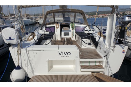 Miete Segelboot DUFOUR 430 Grand Large Kaštel Gomilica