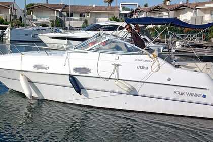 Hire Motorboat Four Winns 258 Vista Agde